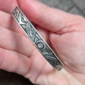 Alex And Ani Silver Bangle. Like New